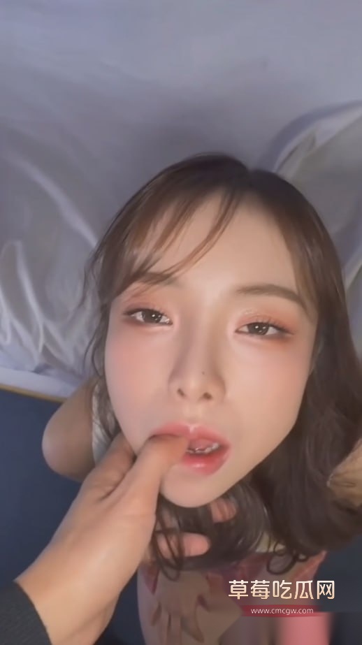 OF超高颜值吊钟乳女神somi 7