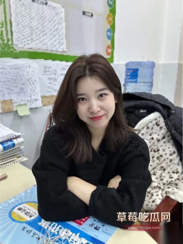 小学历史老师左茜被曝光不雅 18