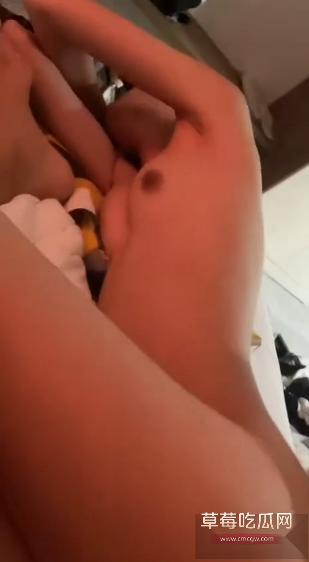 相恋三年的台球助教被40岁老混混后来居上 4 相恋三年的台球助教被40岁老混混后来居上 4