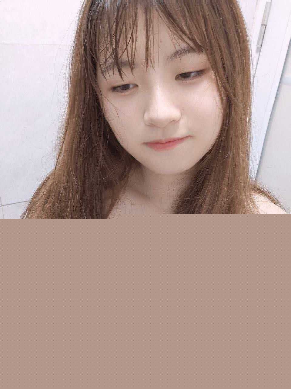 清纯大学生4.jpg 清纯大学生4.jpg