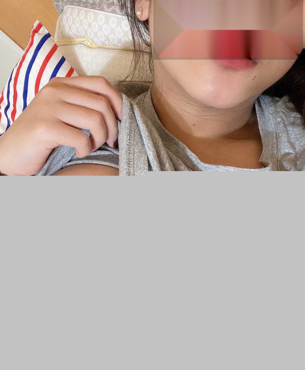 巨乳人妻4.jpg 巨乳人妻4.jpg