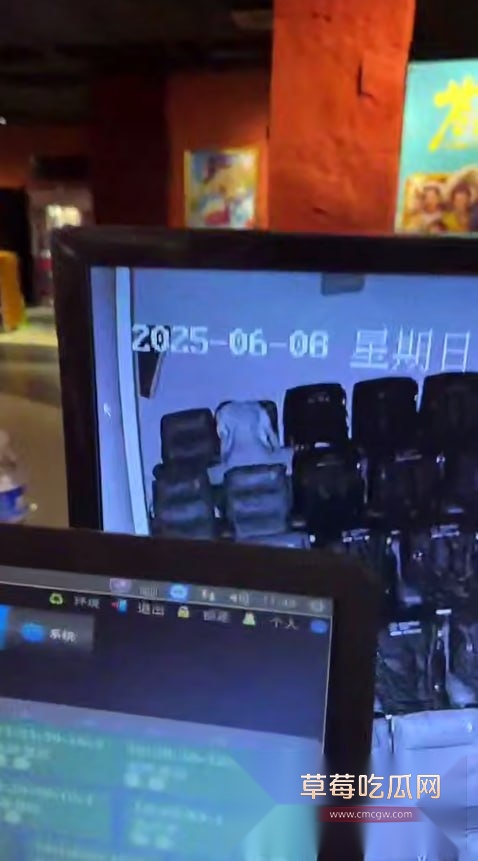 电影院情侣大战 3 电影院情侣大战 3