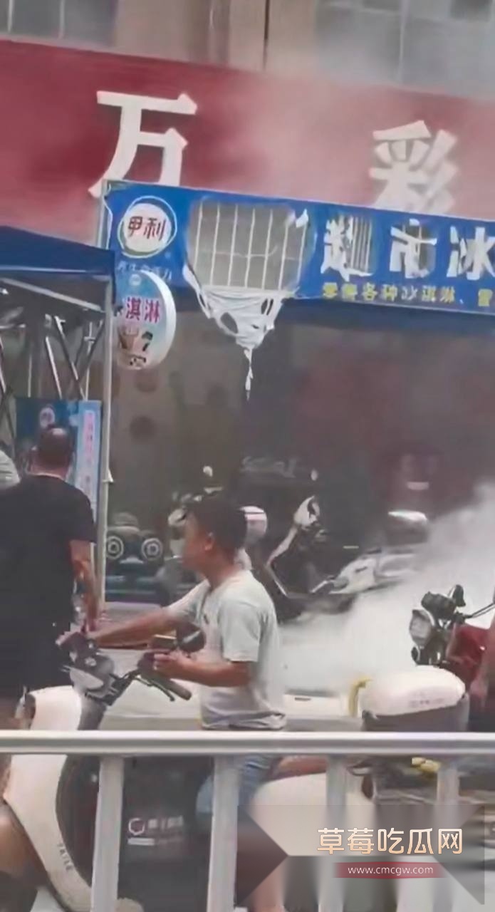 挑战烧衣服被烧死 1 挑战烧衣服被烧死 1