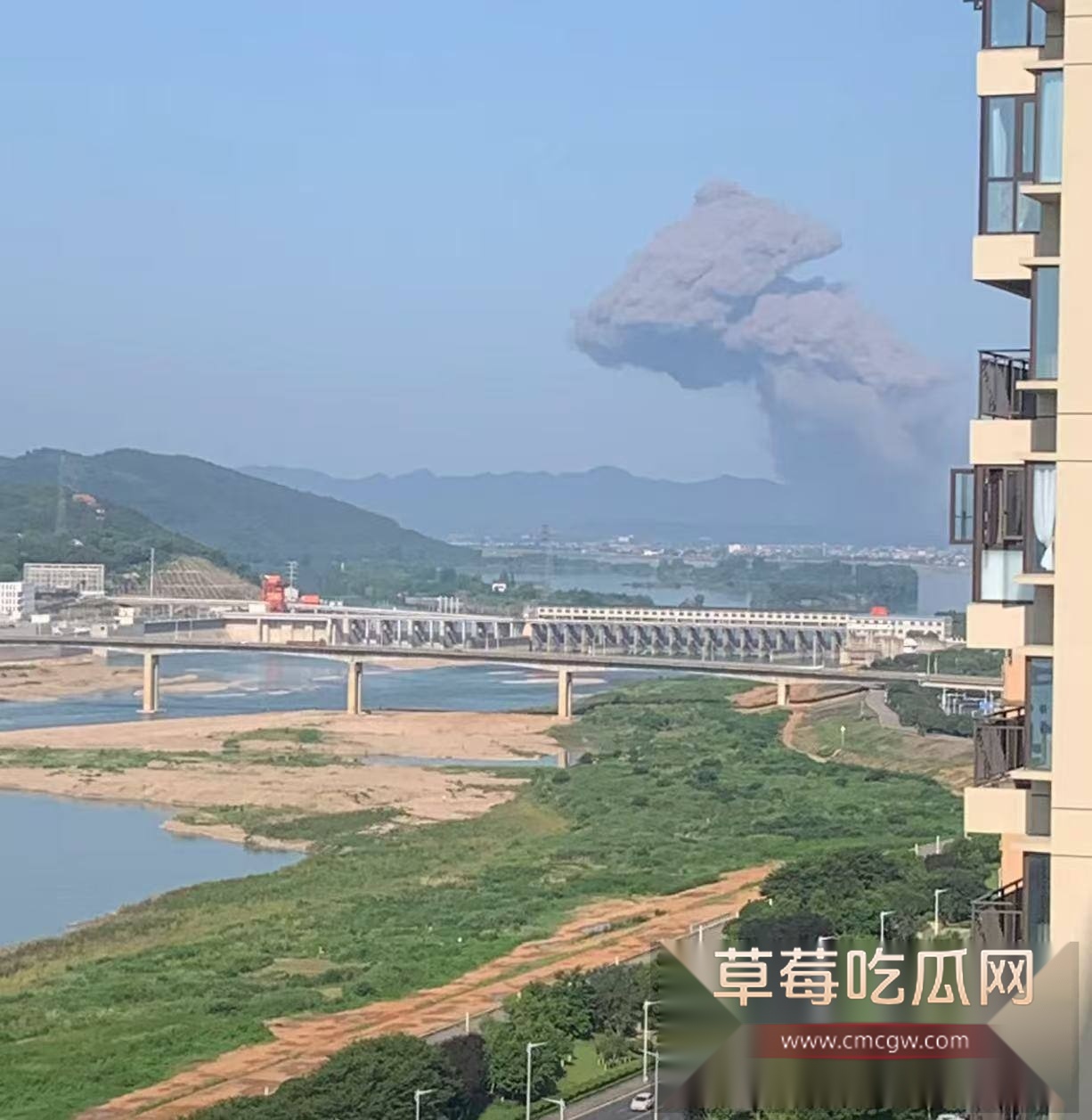 湖南临澧花炮厂爆炸 1