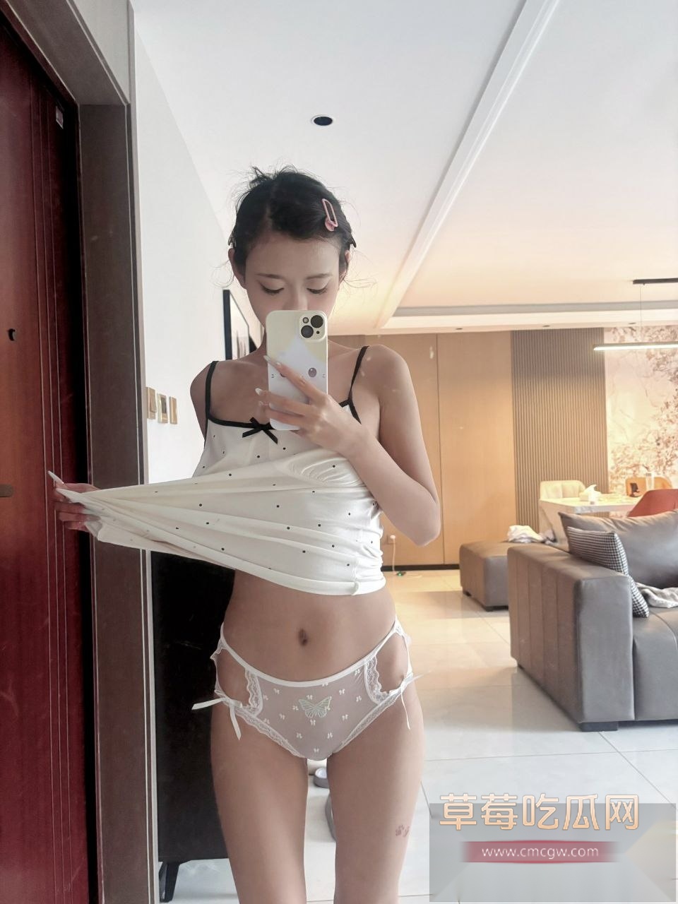 全网首发推特福利姬少主饱饱 12