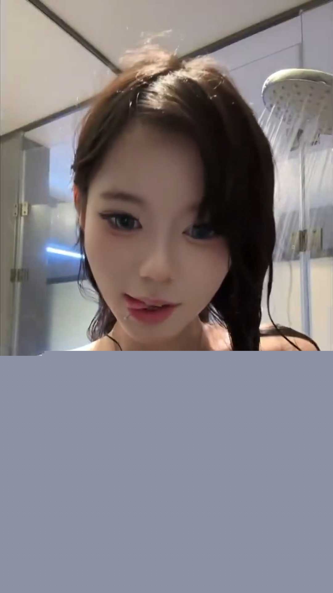 全网首发推特福利姬少主饱饱 3