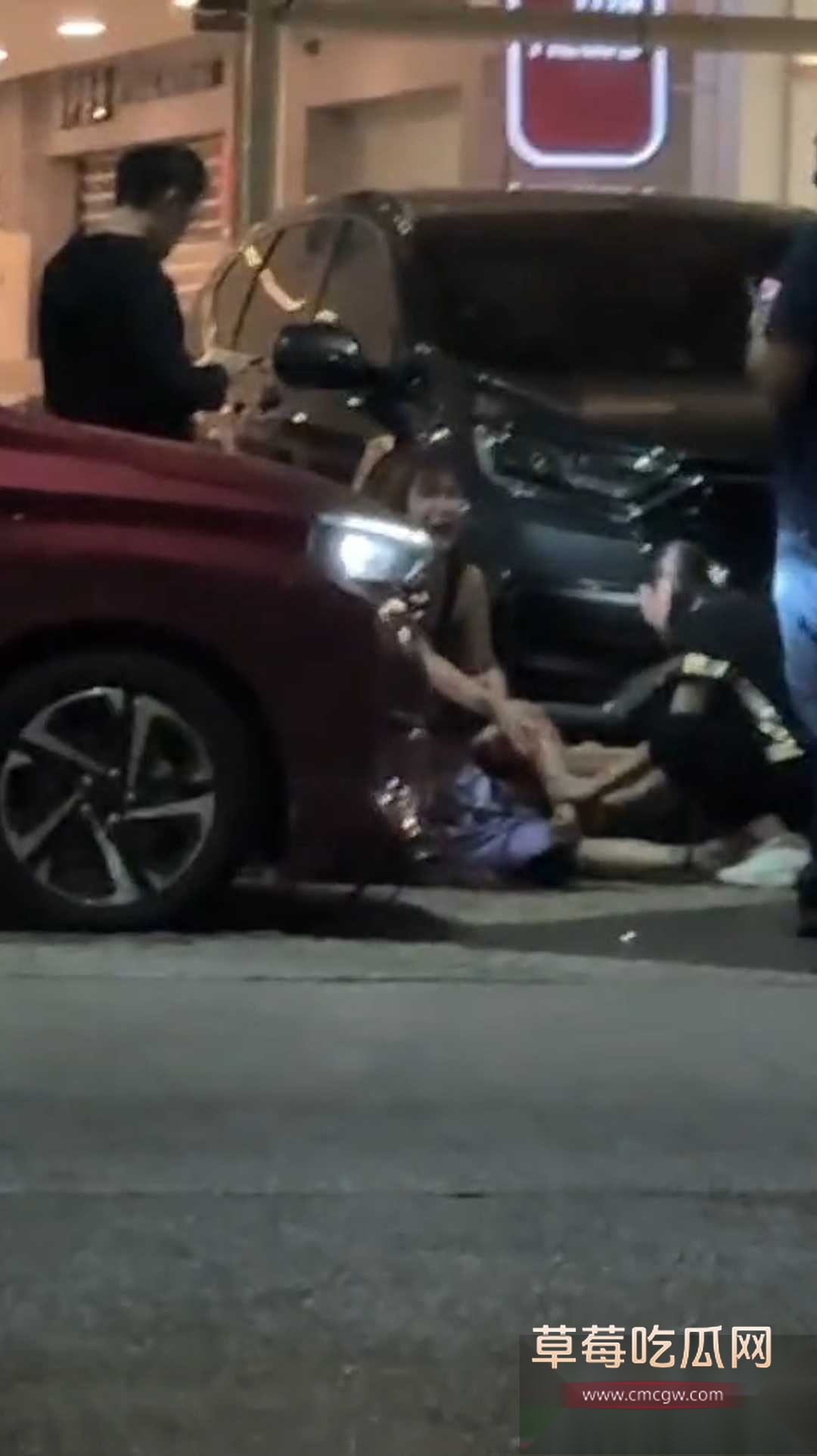 吉隆坡华裔男子被抢手埋伏 2