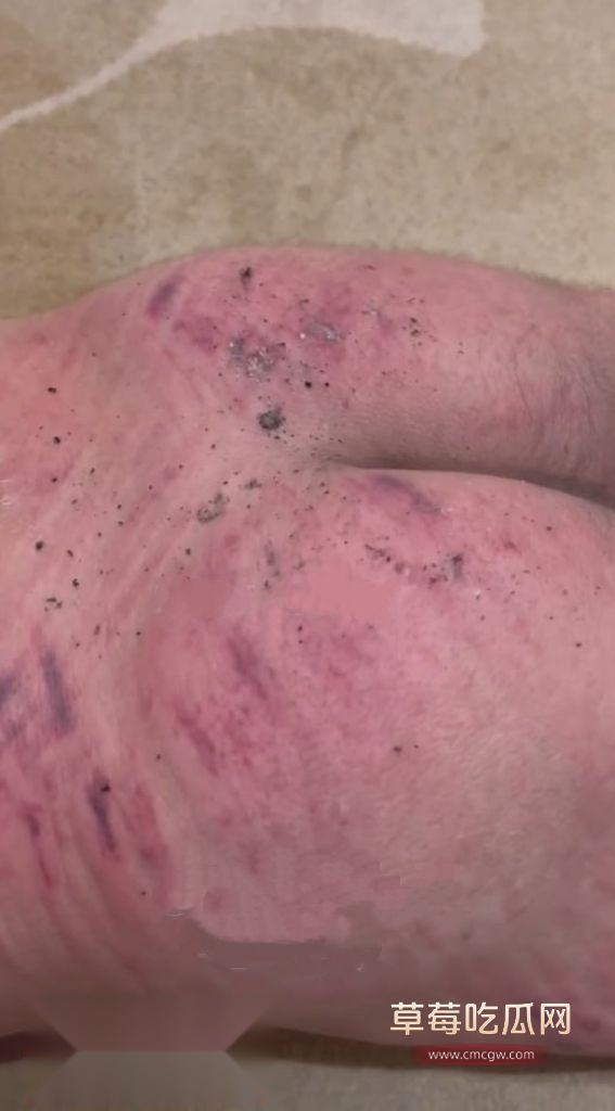 男m被自己的女王各种性虐6 男m被自己的女王各种性虐6