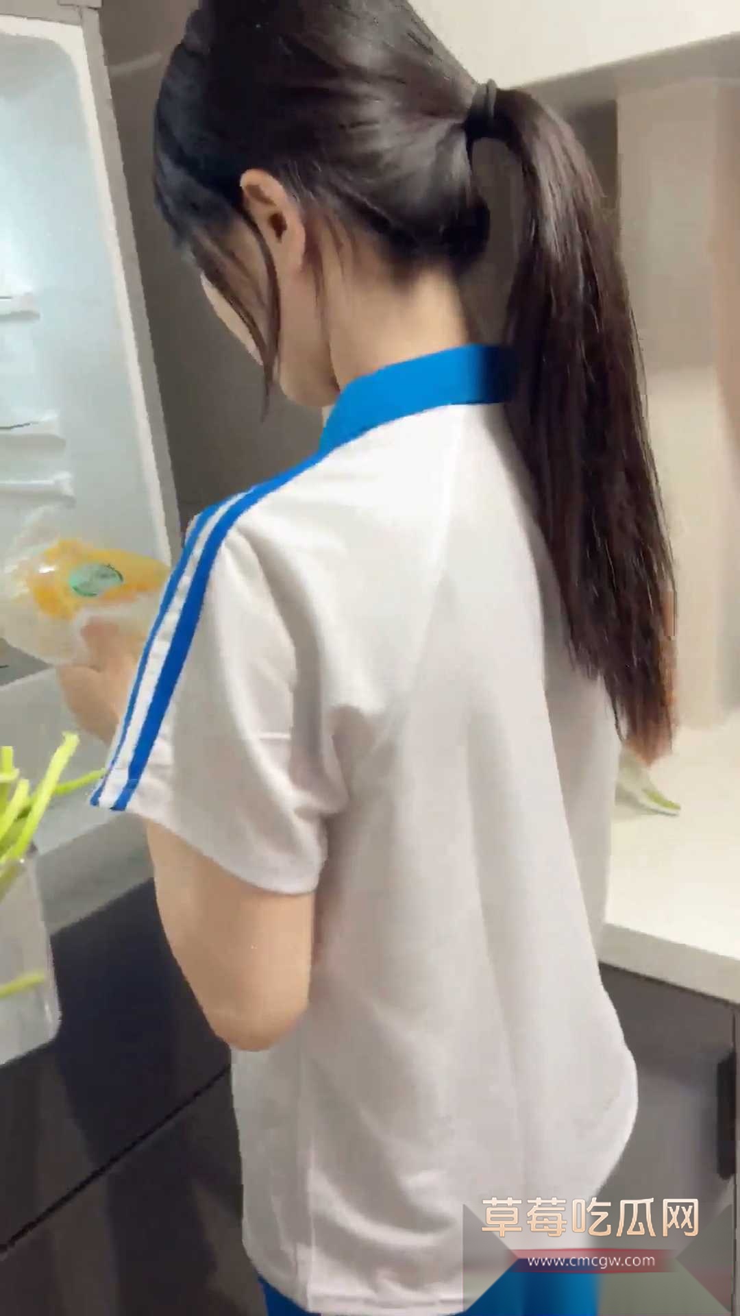 学生母狗晚晚 3 学生母狗晚晚 3