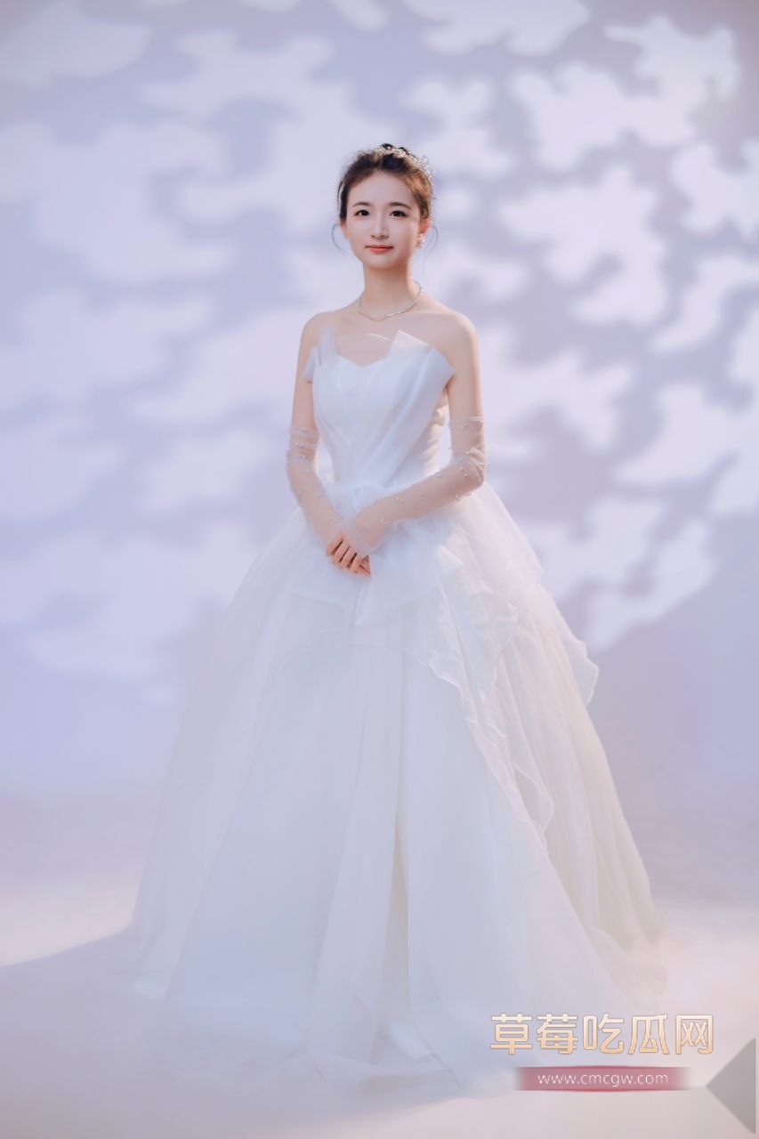 已婚护士被调教成眼镜婊小母狗 12 已婚护士被调教成眼镜婊小母狗 12