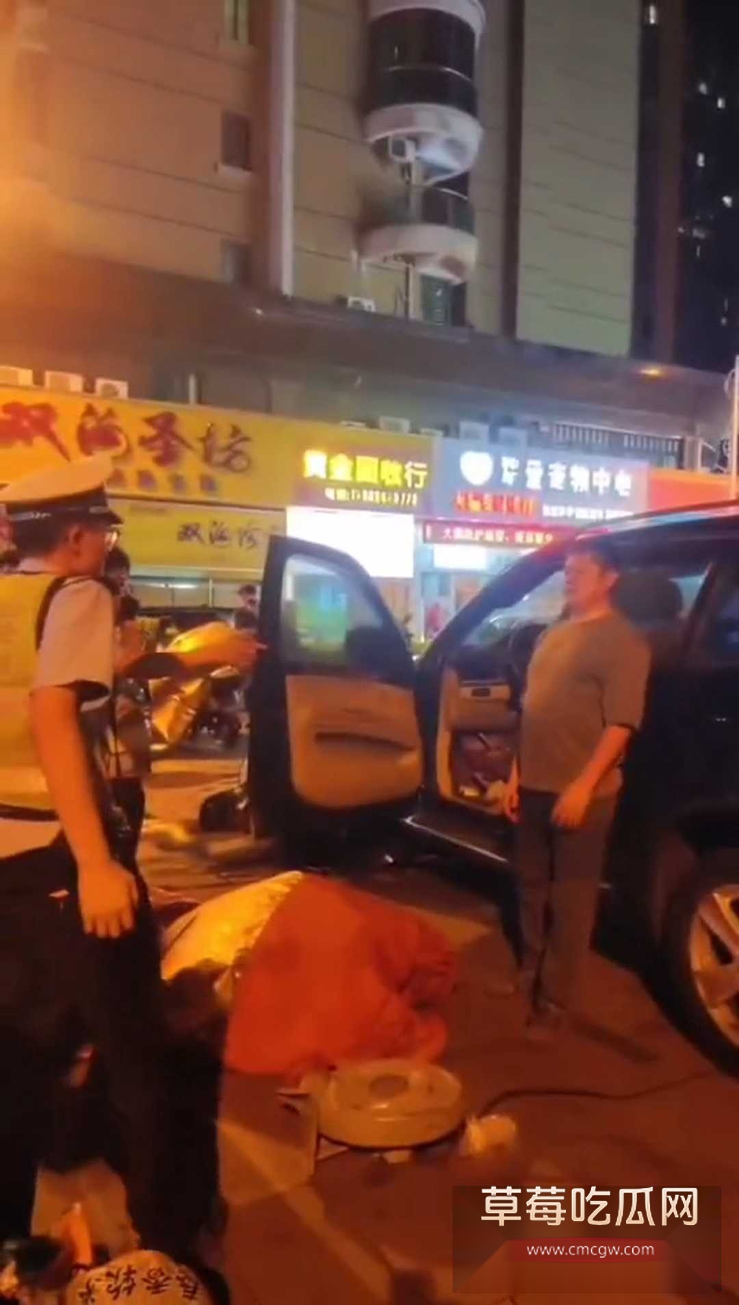 大佬黄志尊醉驾撞人袭警 1