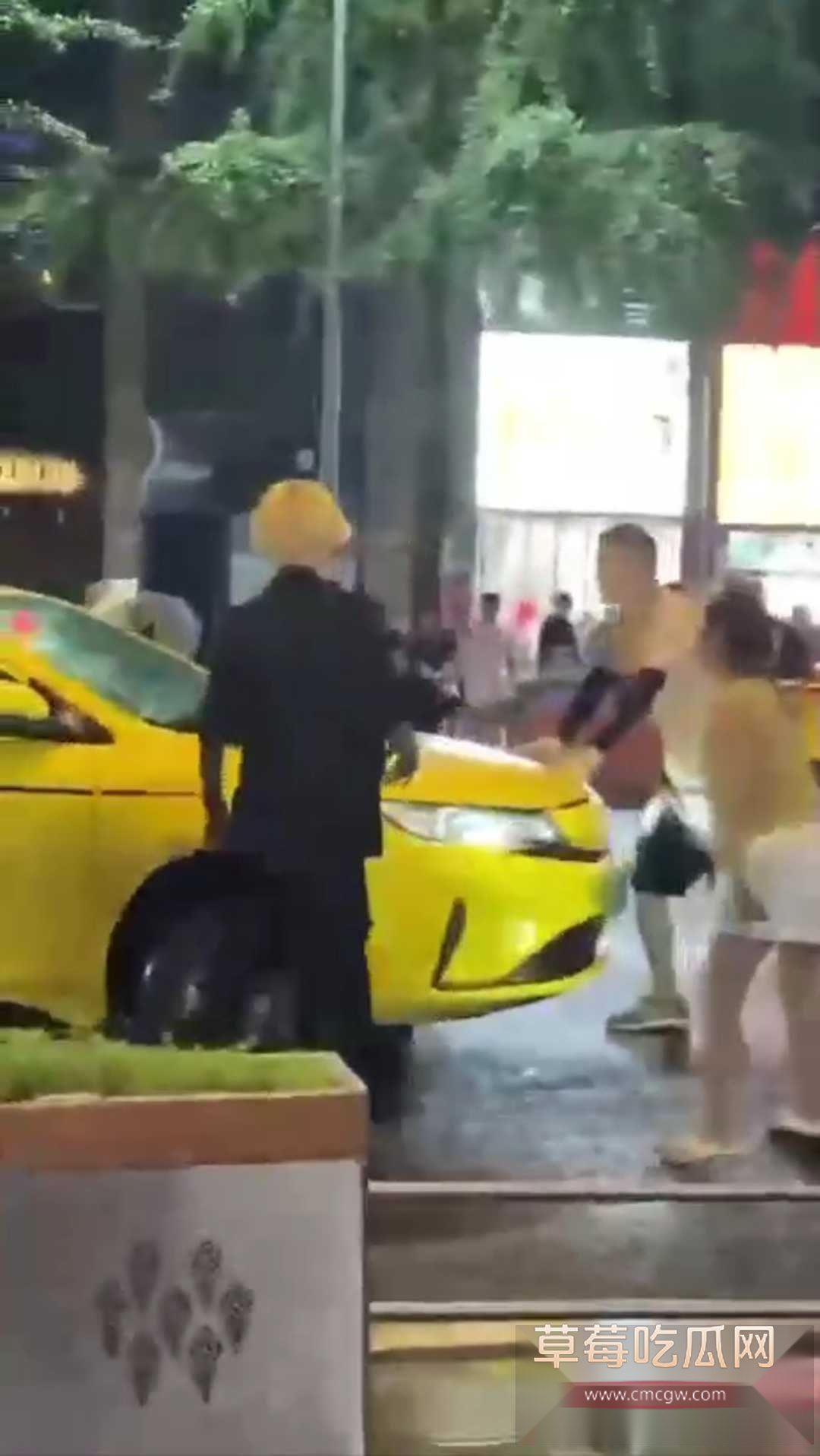 重庆疯狂出租车  1