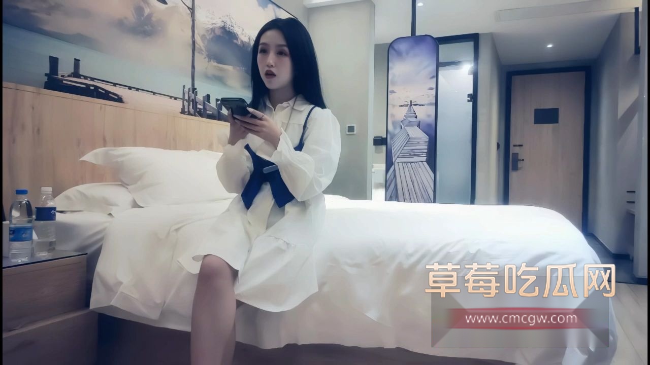 小嫩模一脸清高样最后还很不愉快1 小嫩模一脸清高样最后还很不愉快1