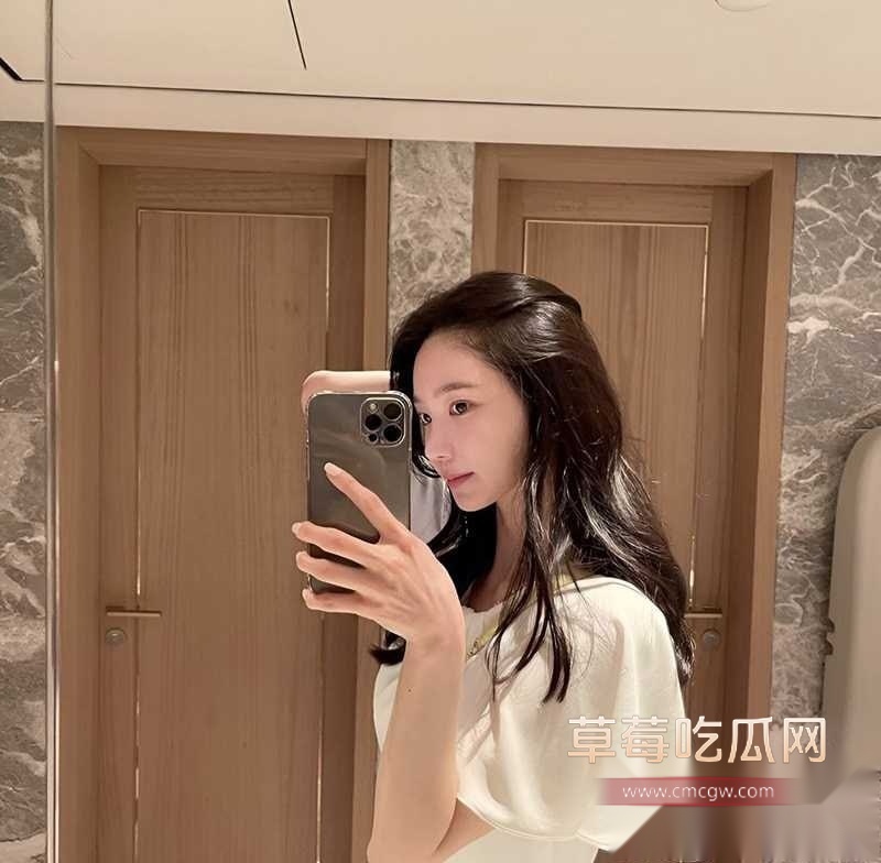 拜金小村花被金主曝出 4