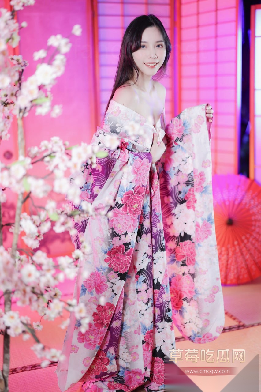 強制高潮N次  玩具四点抽插翻白眼 6