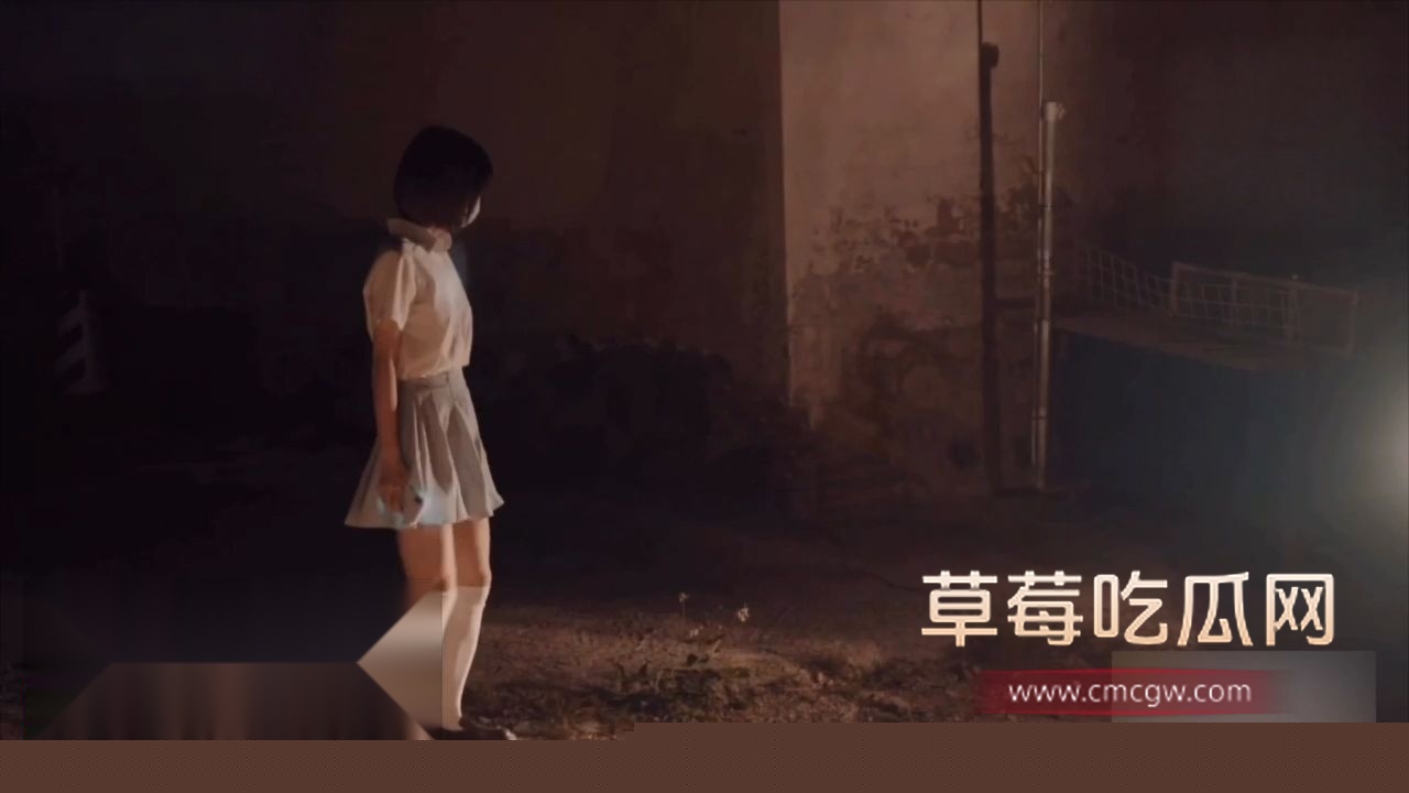 学生妹被三名壮汉强行带到沙滩上发生关系2 学生妹被三名壮汉强行带到沙滩上发生关系2