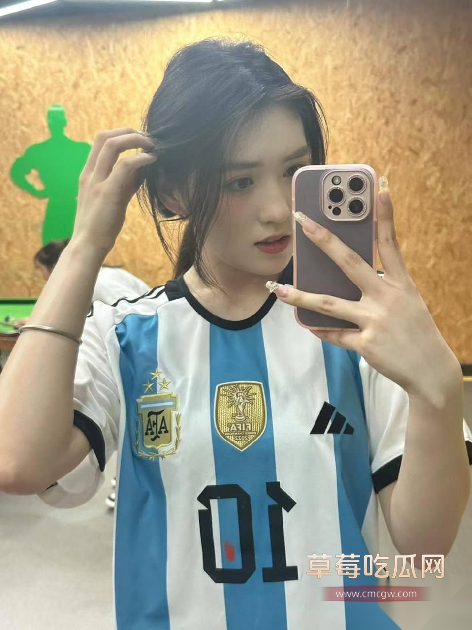 大奶足球宝贝 7