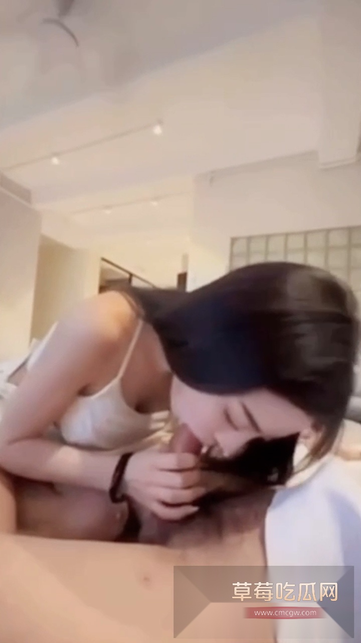 头条竖.00120328.Still025