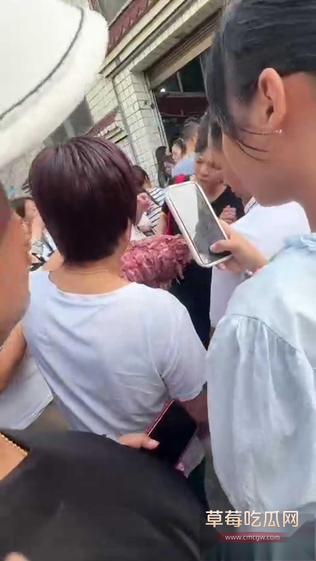 家长举报自贡富顺一小学食堂吃的是劣质肉 4 家长举报自贡富顺一小学食堂吃的是劣质肉 4