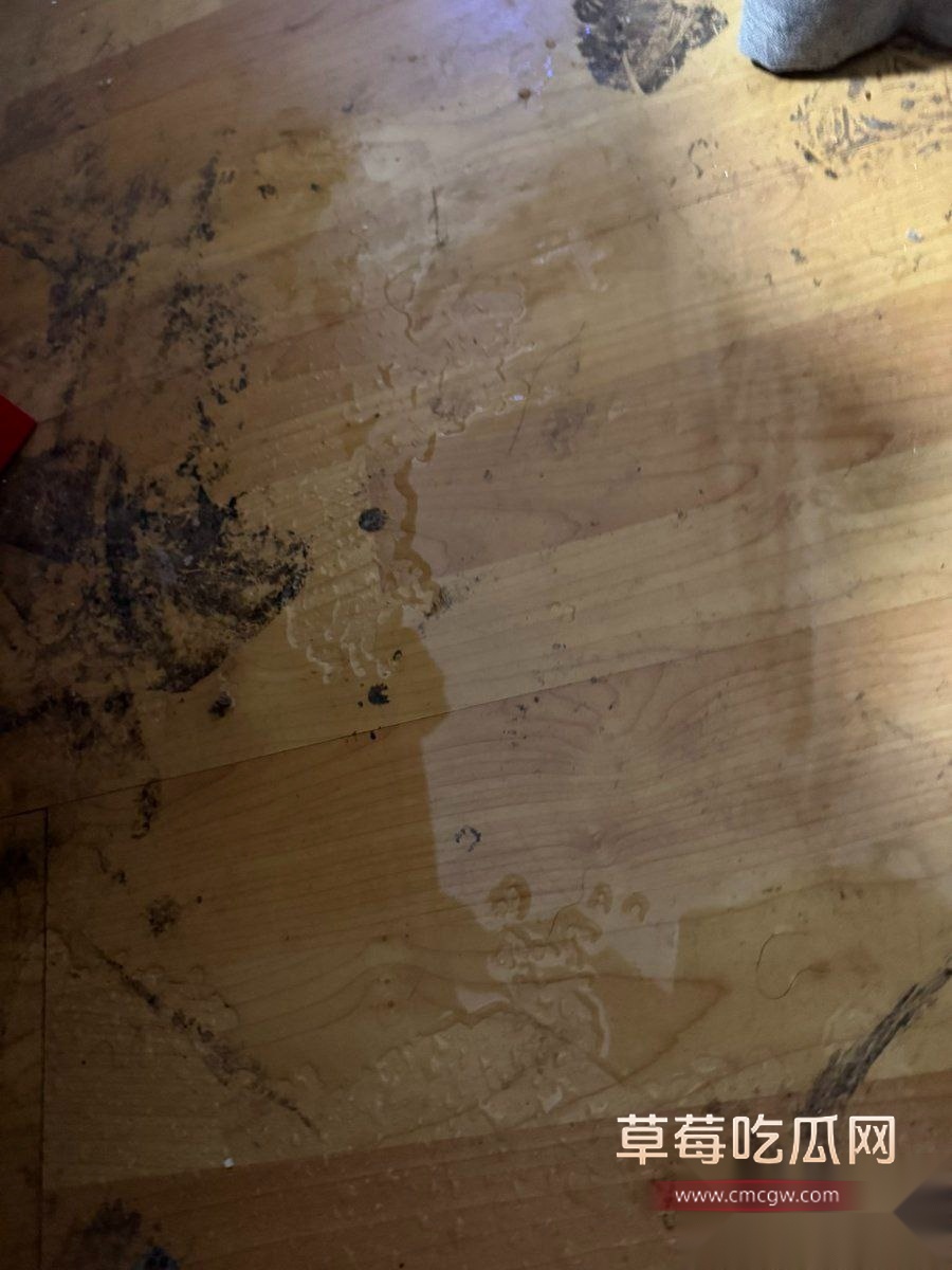 调教女友口交 4