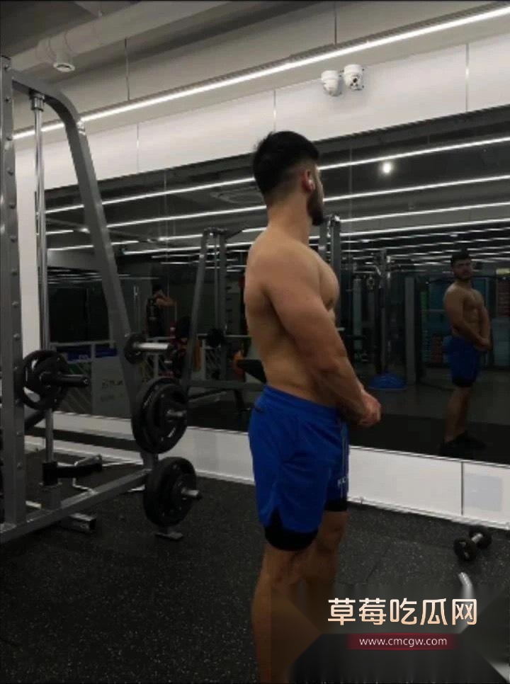 来都来了哥8.jpg 来都来了哥8.jpg