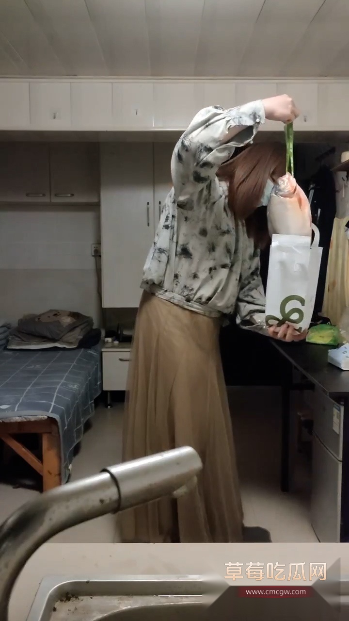 头条竖.00510127.Still047 头条竖.00510127.Still047