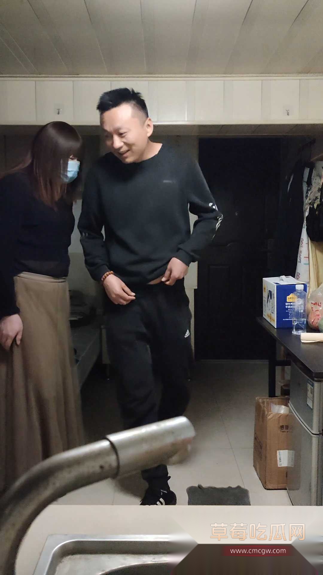 网友吃瓜红姐事件牛奶哥之是自己姐夫 1