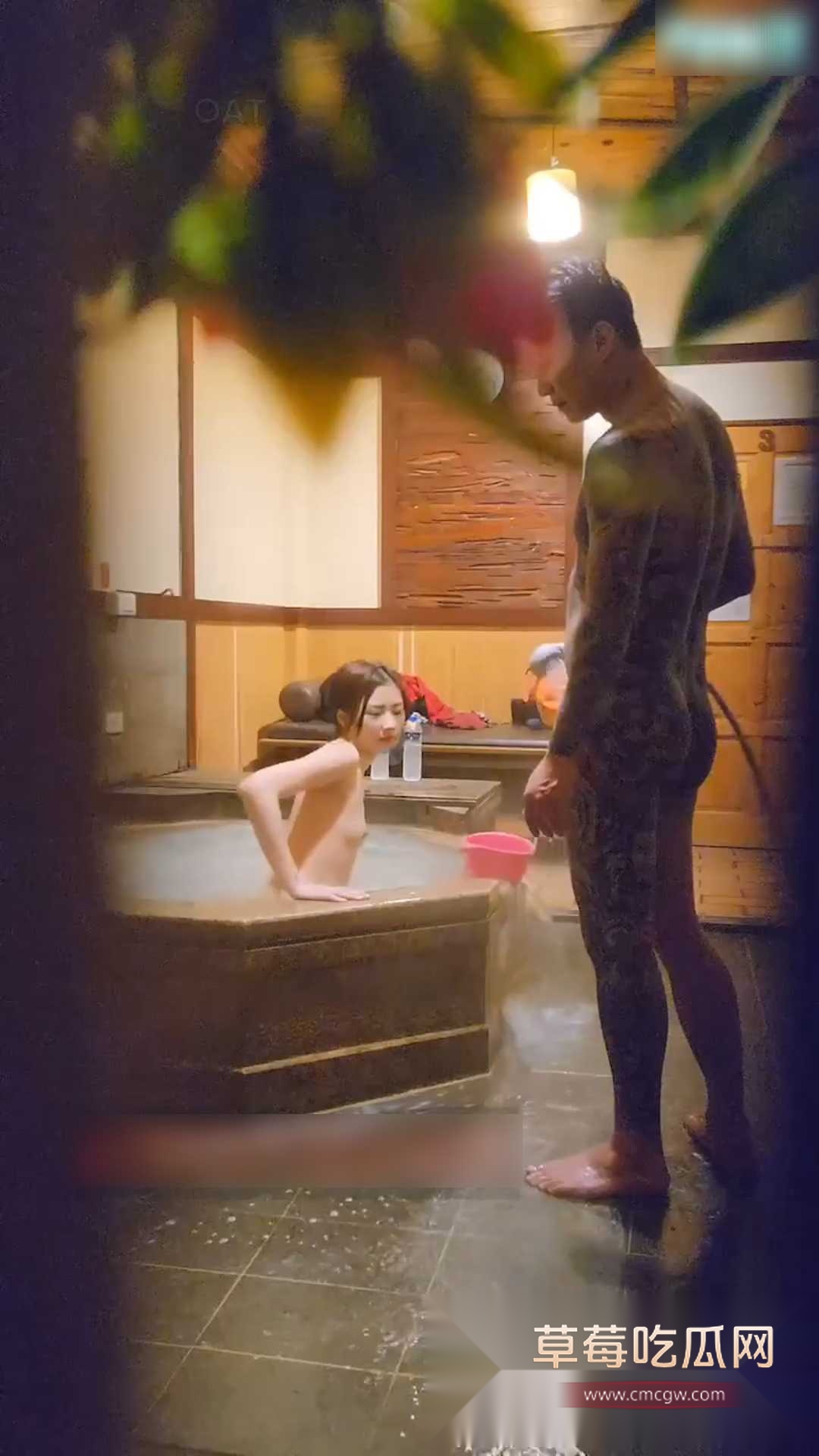 情侣洗澡偷拍 5 情侣洗澡偷拍 5