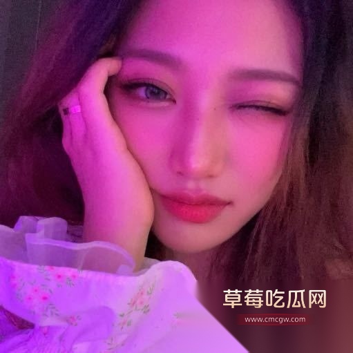 上海浦东大奶骚母狗张慧莲 1