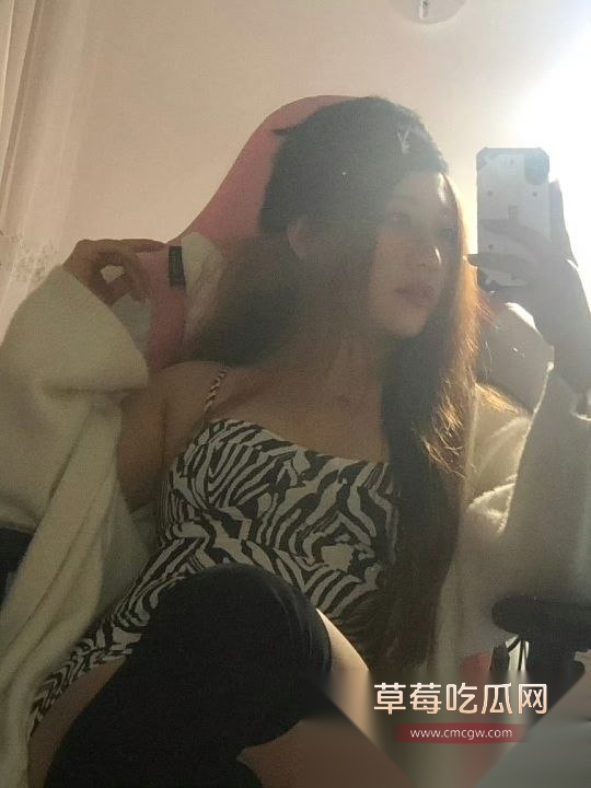 上海浦东大奶骚母狗张慧莲 2