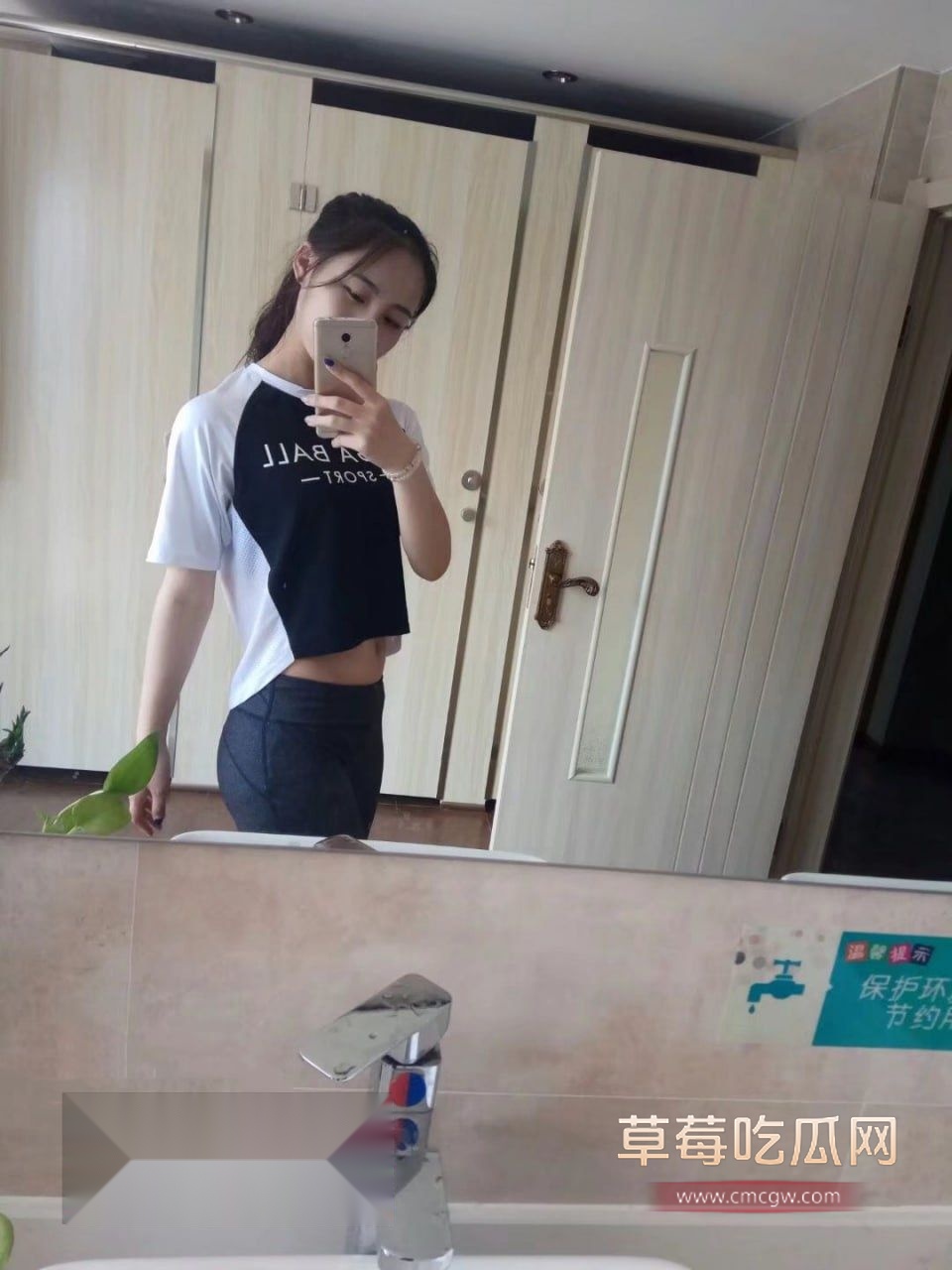 瑜伽老师林依婷性爱私拍5 瑜伽老师林依婷性爱私拍5