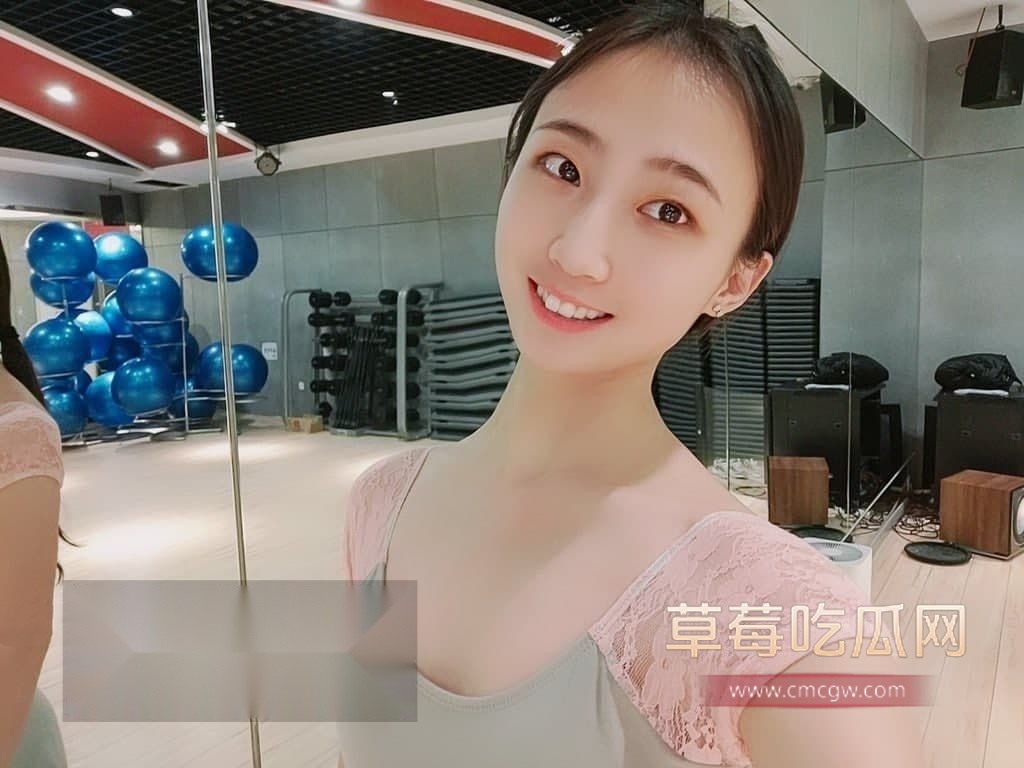 瑜伽老师林依婷性爱私拍7 瑜伽老师林依婷性爱私拍7