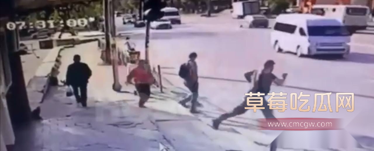 达吉斯坦一女性大尺度户外裸露器官 4 达吉斯坦一女性大尺度户外裸露器官 4