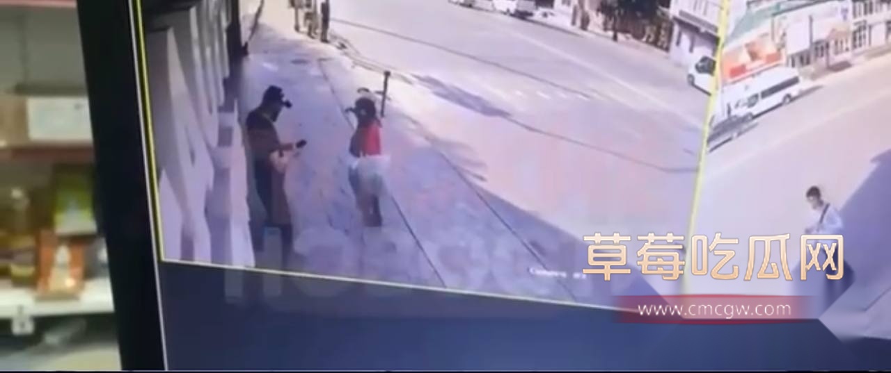 达吉斯坦一女性大尺度户外裸露器官 5 达吉斯坦一女性大尺度户外裸露器官 5