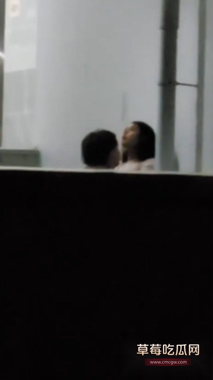 头条竖.00003816.Still028