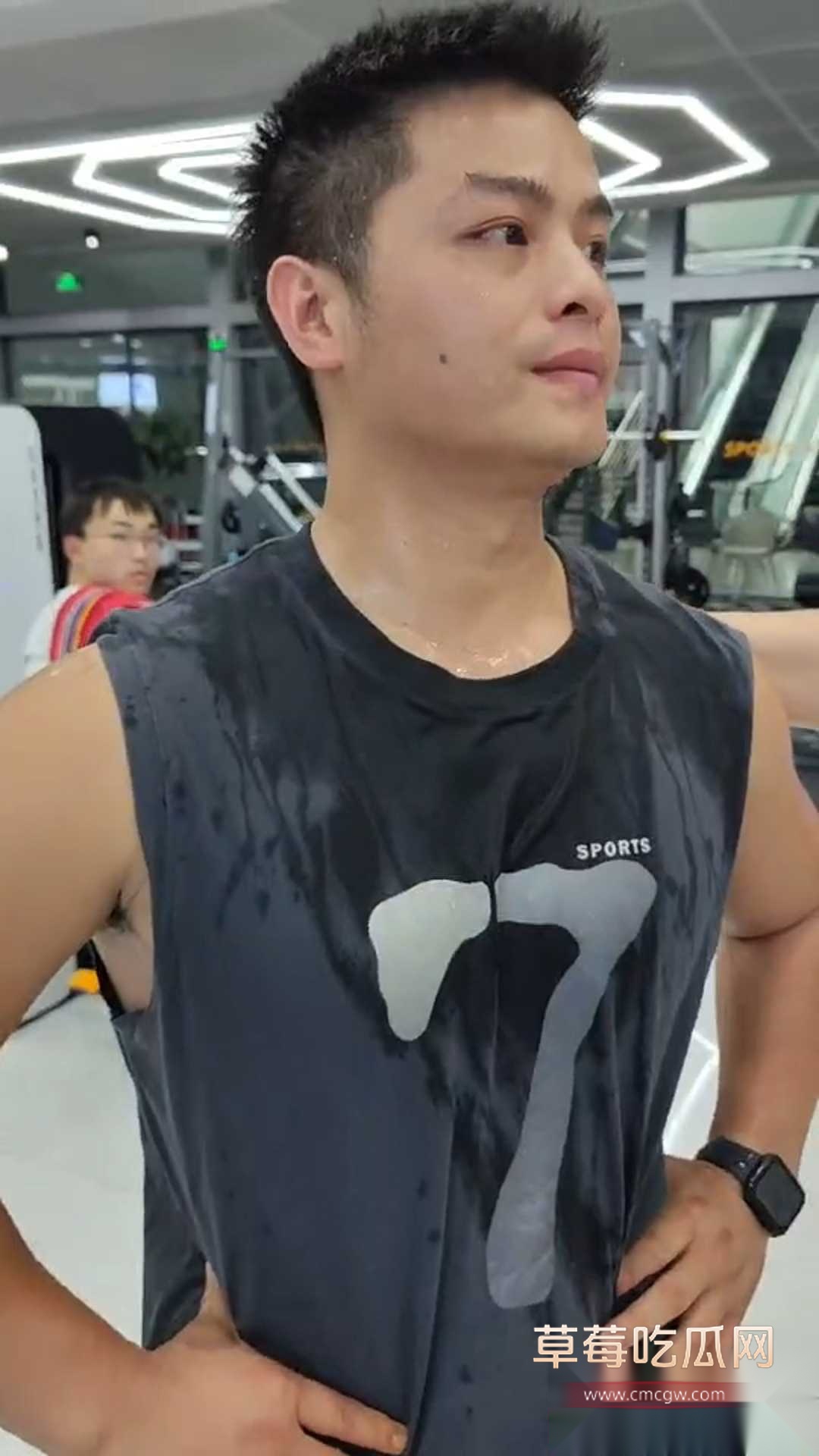 健身教练 勾引别人老婆 2 健身教练 勾引别人老婆 2