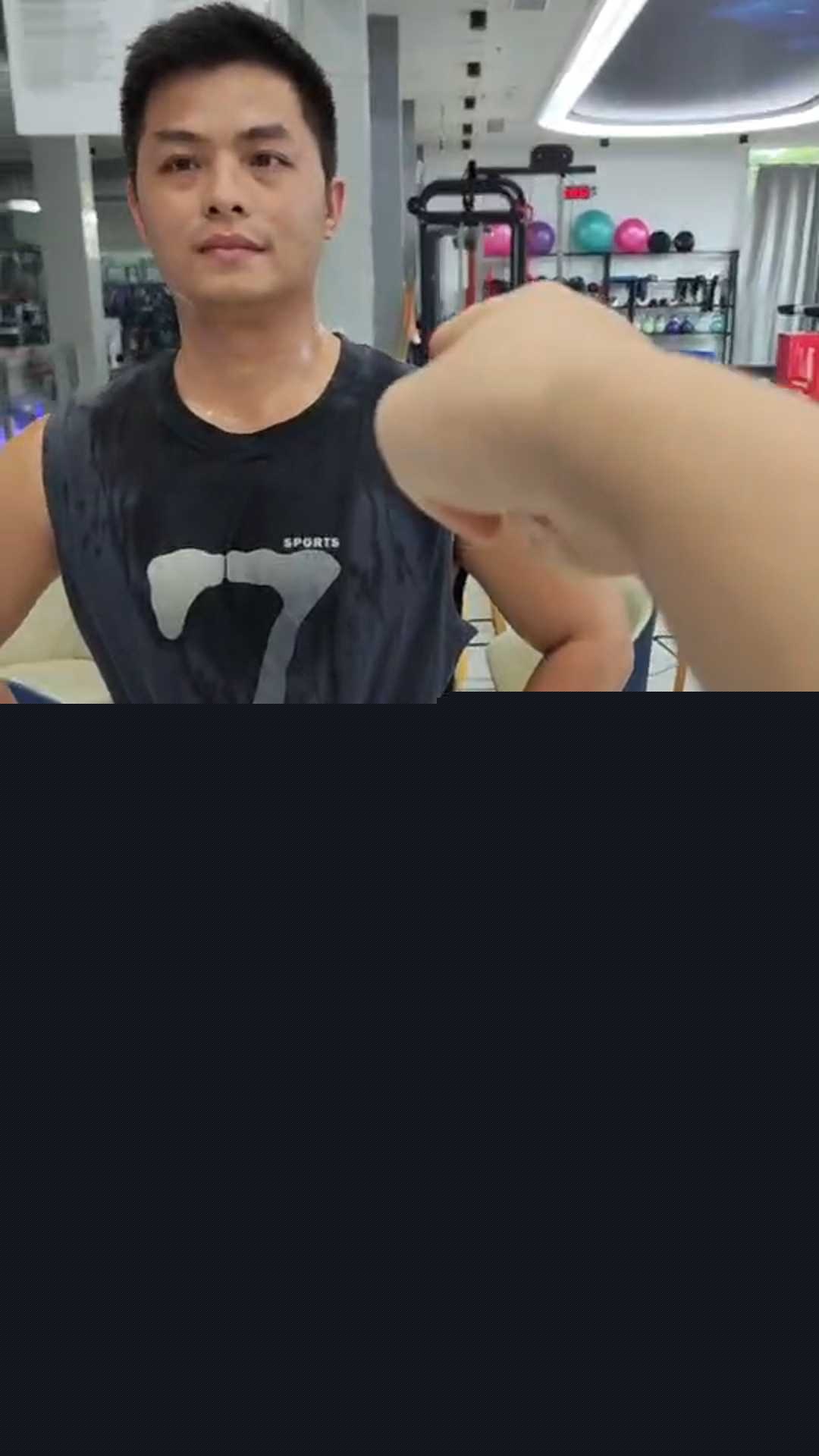 健身教练 勾引别人老婆 4 健身教练 勾引别人老婆 4