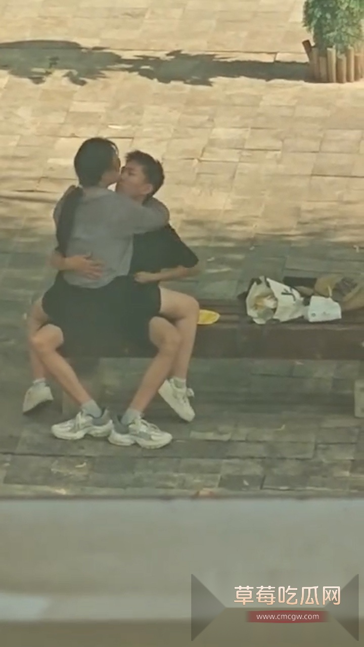 头条竖.00000317.Still060 头条竖.00000317.Still060