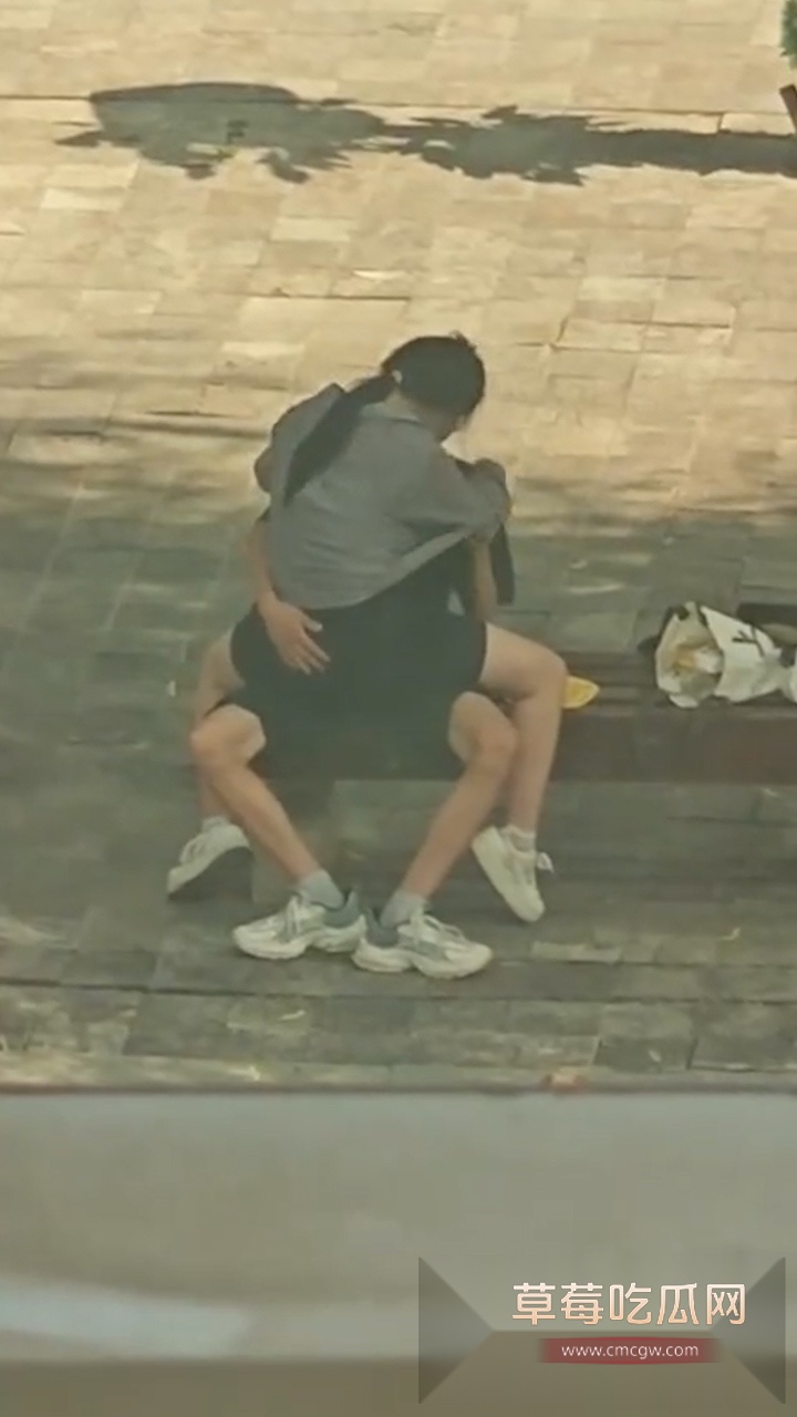 头条竖.00000900.Still061 头条竖.00000900.Still061