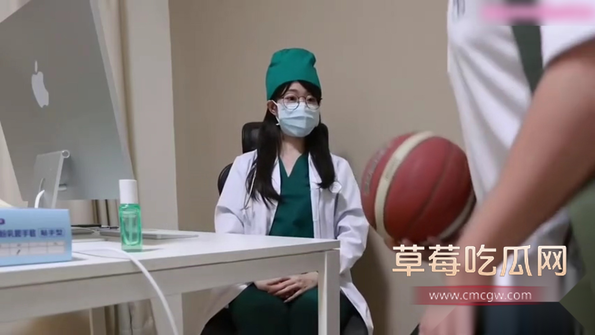 23万粉极品臀后Ellie 3