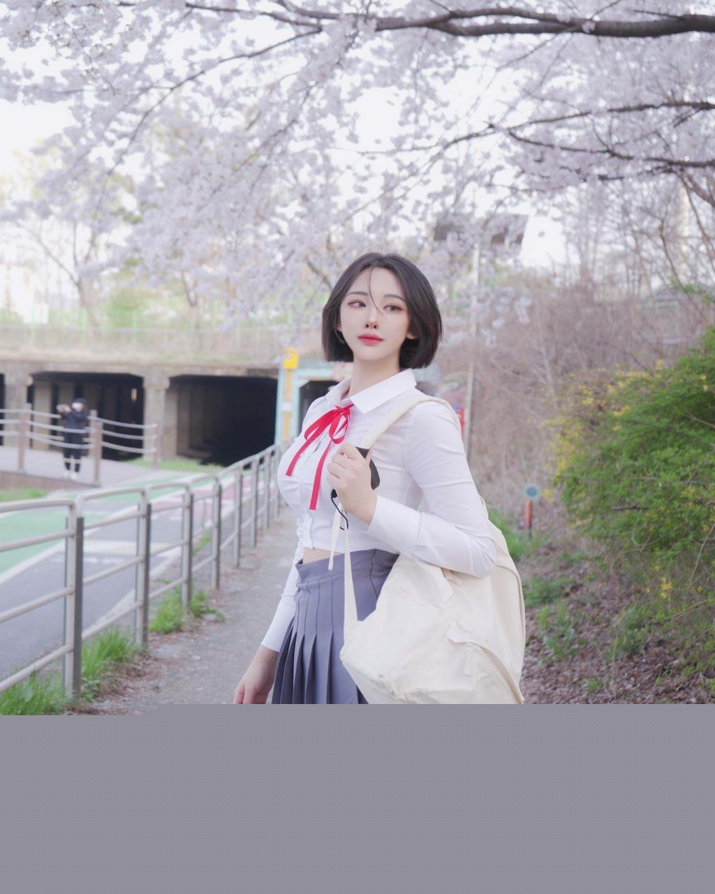 B站几天涨粉百万的韩国小姐姐Yasal图包和视频全收集5