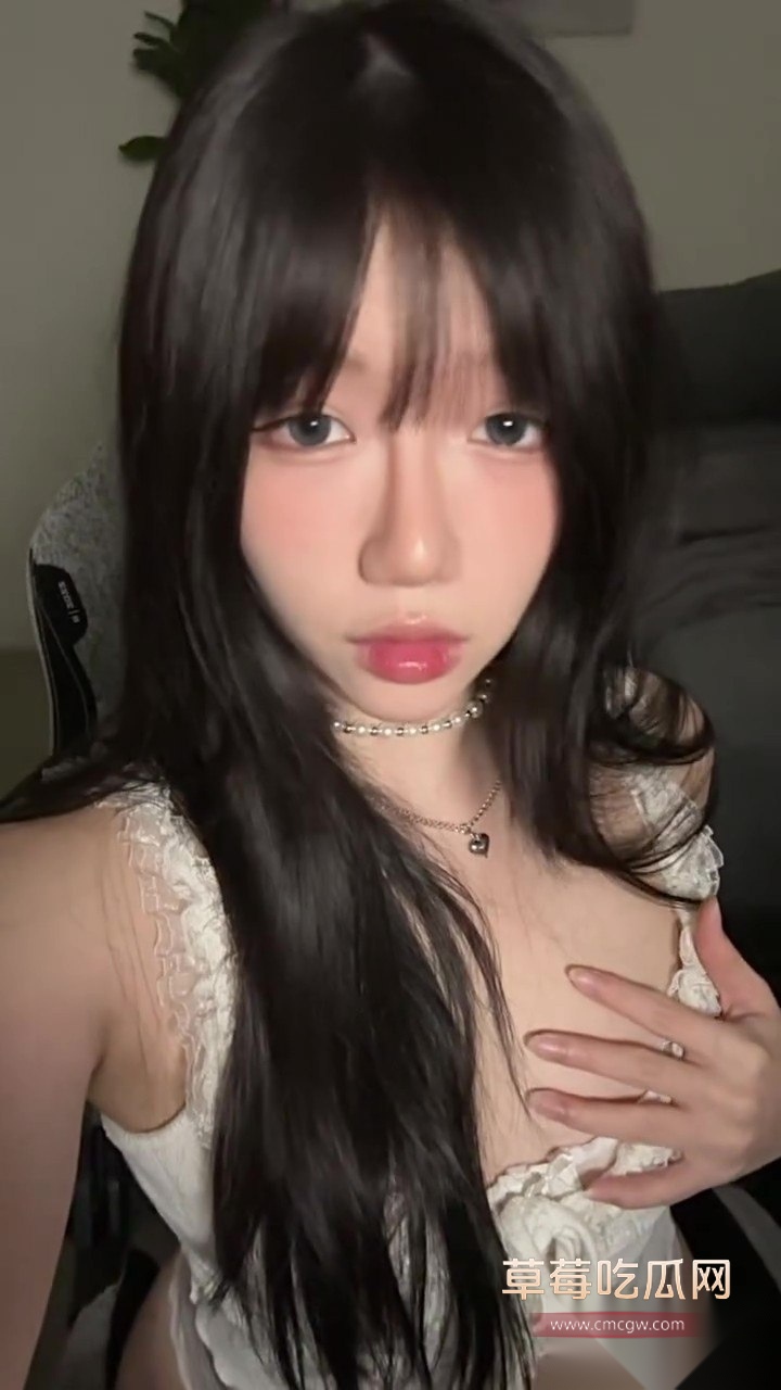 韩国纯欲高潮脸混血福利姬aryminh 7