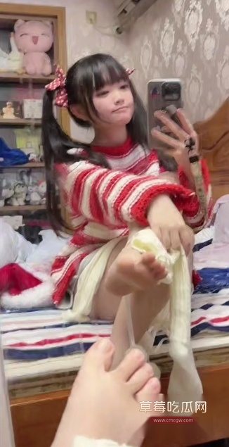 重口洛丽塔 睡觉的美少女饱饱 6 重口洛丽塔 睡觉的美少女饱饱 6