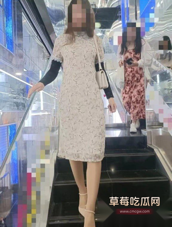 休假带嫂子去买衣服 6 休假带嫂子去买衣服 6