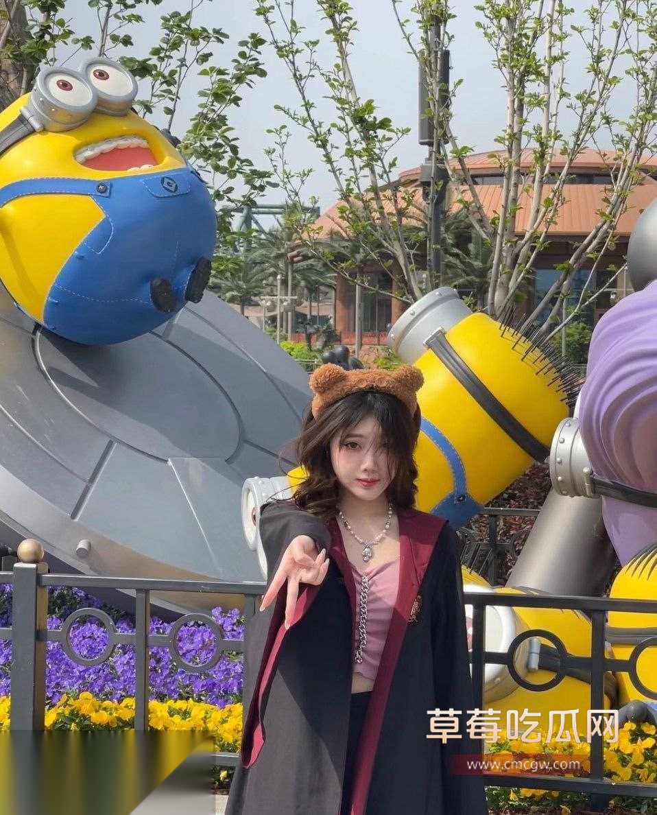 何新6.jpg 何新6.jpg