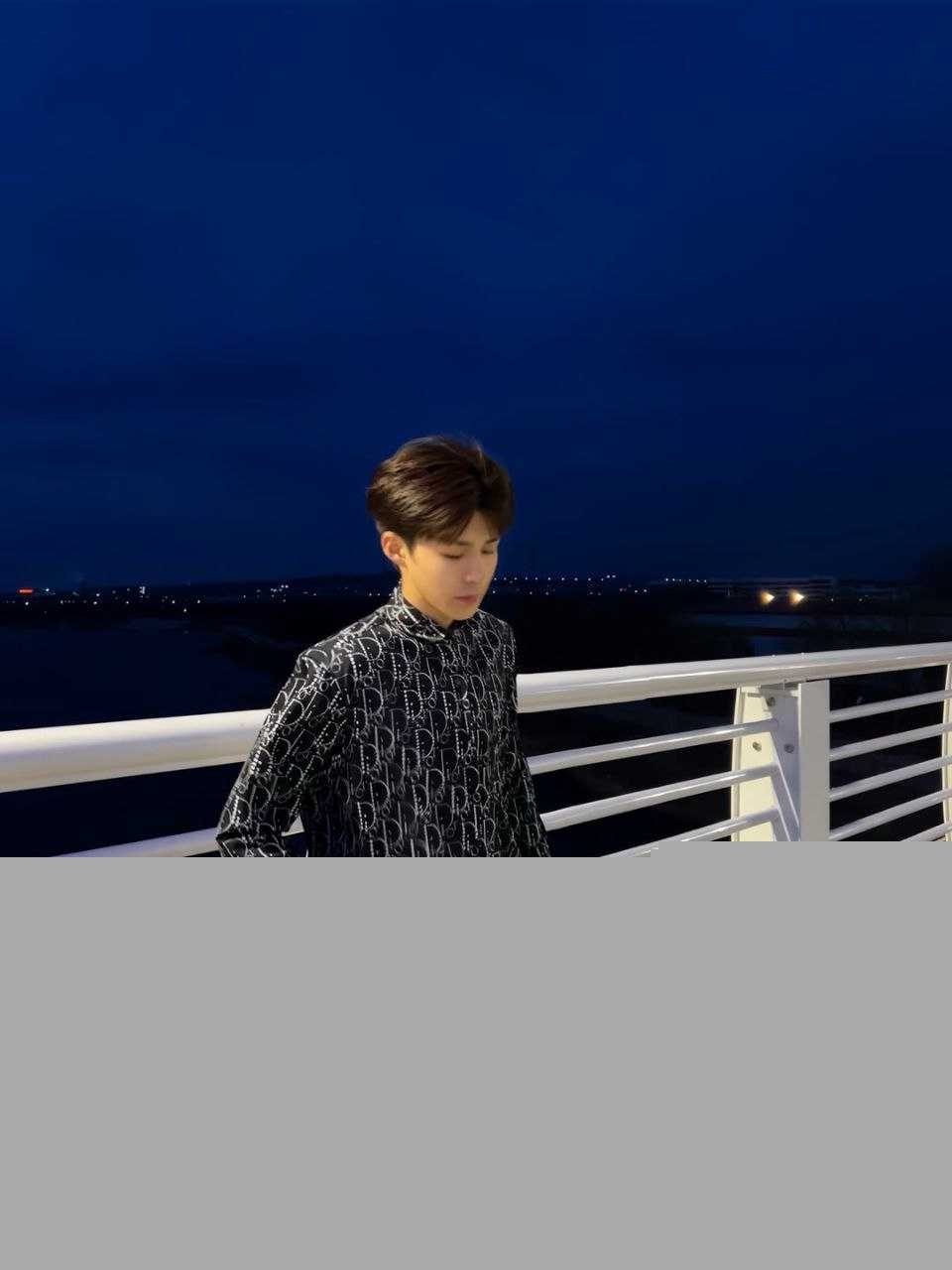 许青松23.jpg 许青松23.jpg