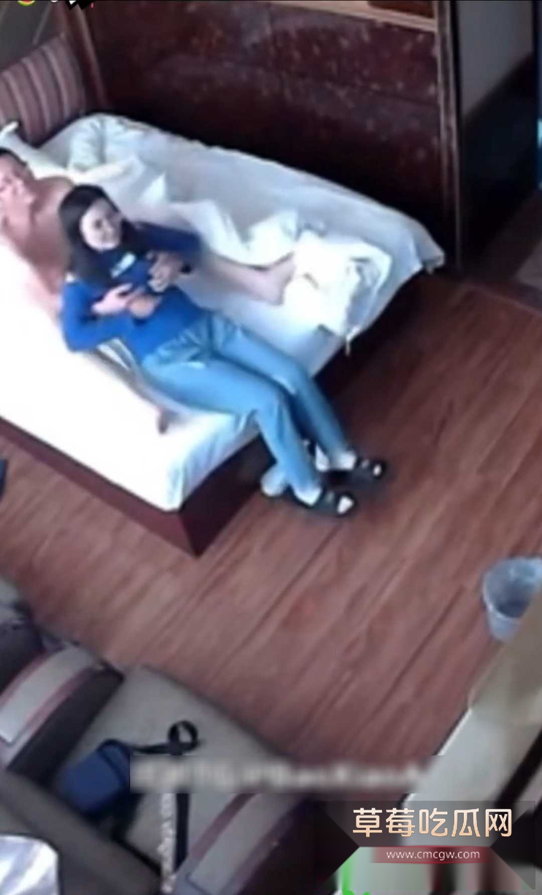 上海普陀区奇葩父女携手卖淫 3