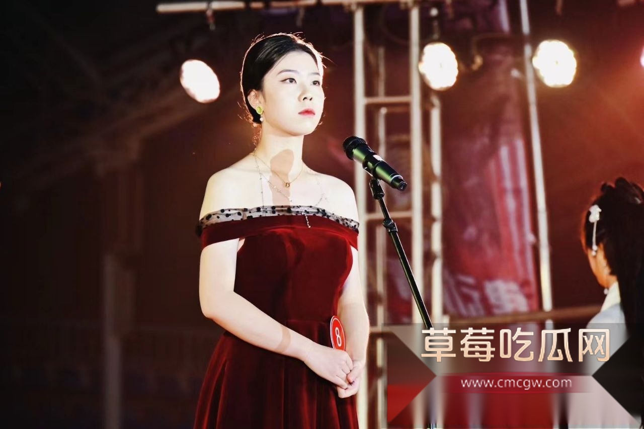 反差女警唐莉莉 1 反差女警唐莉莉 1