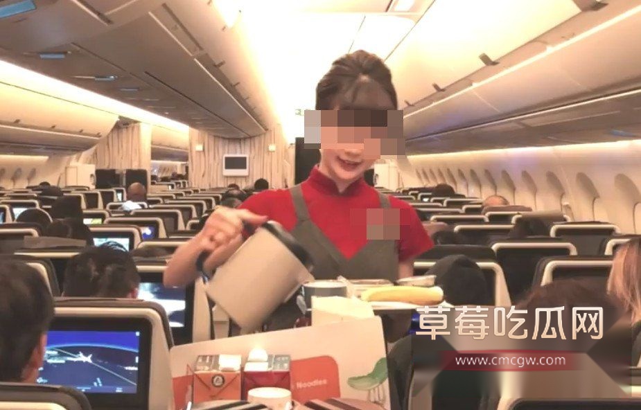 高颜值人妻Qbee张比比出轨情人视频曝光26