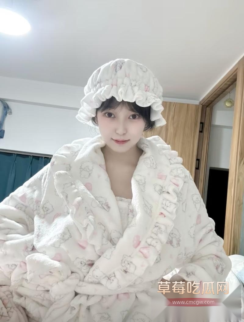 抖音10万粉丝网红晗小 5